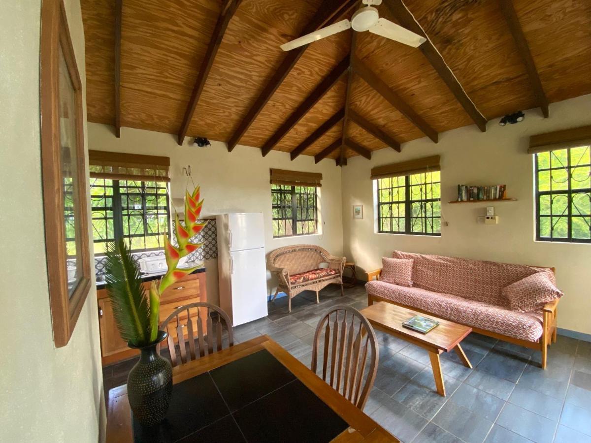 Sea Cliff Eco-Cottages & Gin Distillery Calibishie Ngoại thất bức ảnh