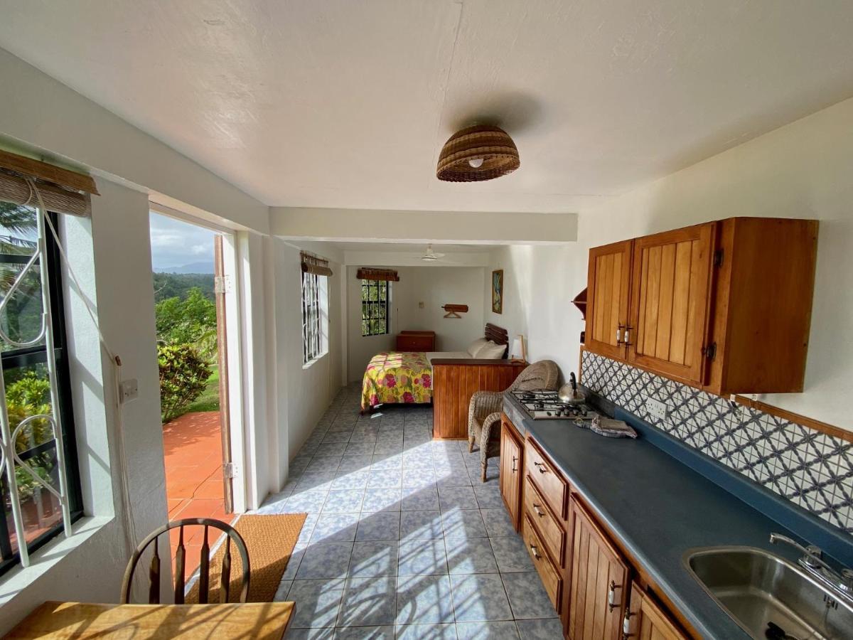 Sea Cliff Eco-Cottages & Gin Distillery Calibishie Ngoại thất bức ảnh